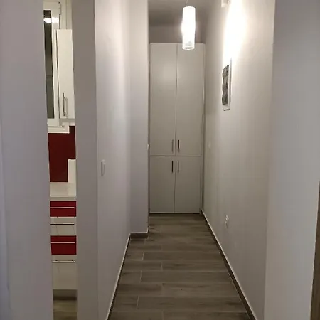 Modern Comfy Athens